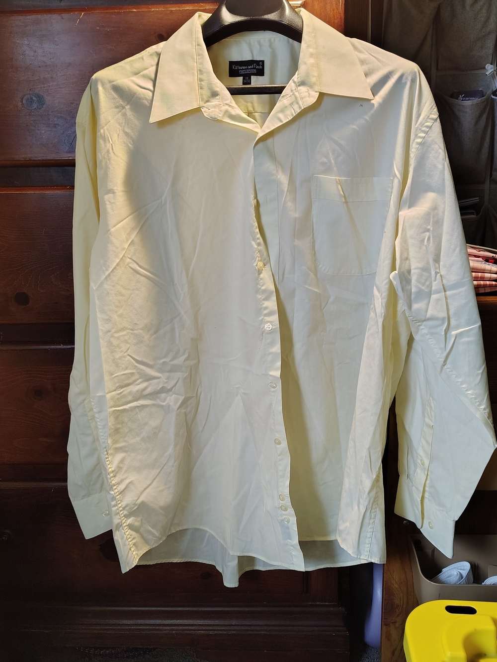 Van Heusen Men’s Light Yellow Dress Shirt – Classic Point Collar